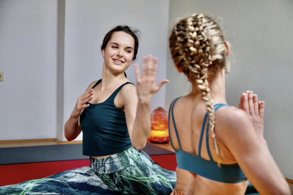 Hanumanasana- Katarina Todorović i Ivana Lončar